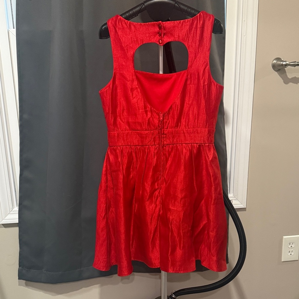 Francesca's Collections Red Dress - Picture 2 of 2